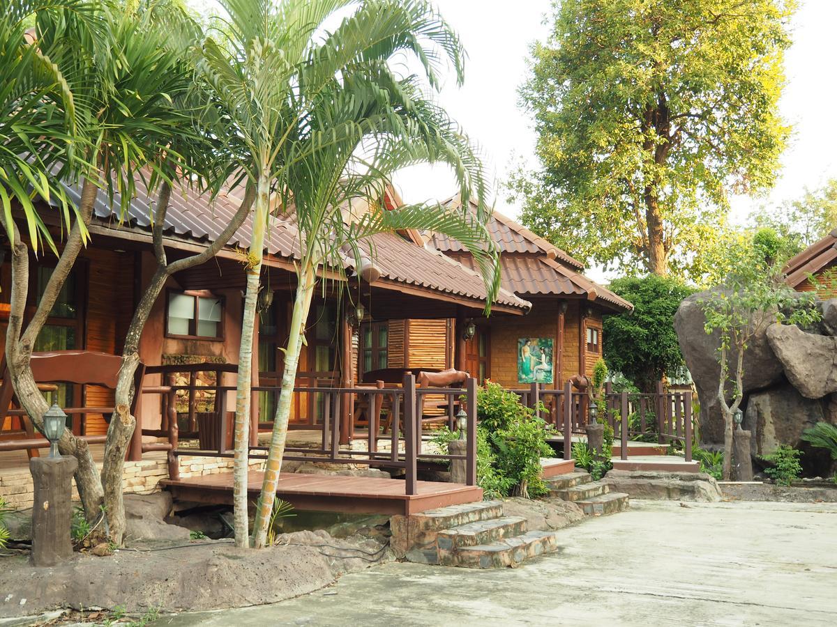 Chantaa Boutique Place Ubon Ratchathani Exterior foto